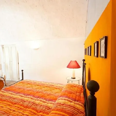 בית נופש Casa Vacanze Emozioni מטרה